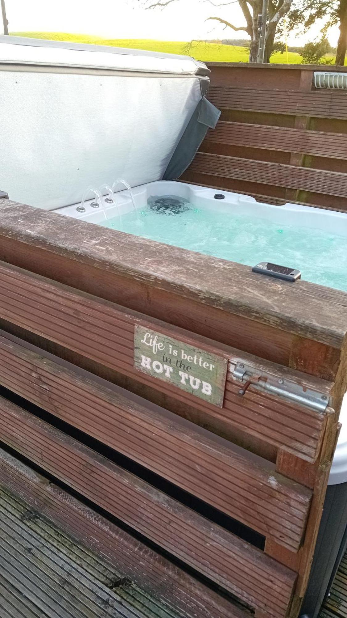 Baytree Lodge At Three Lochs Holiday Park, New Ask About Our Packages Birthday ,Anniversary,Family,Pamper Packages Available Balminnoch Bilik gambar