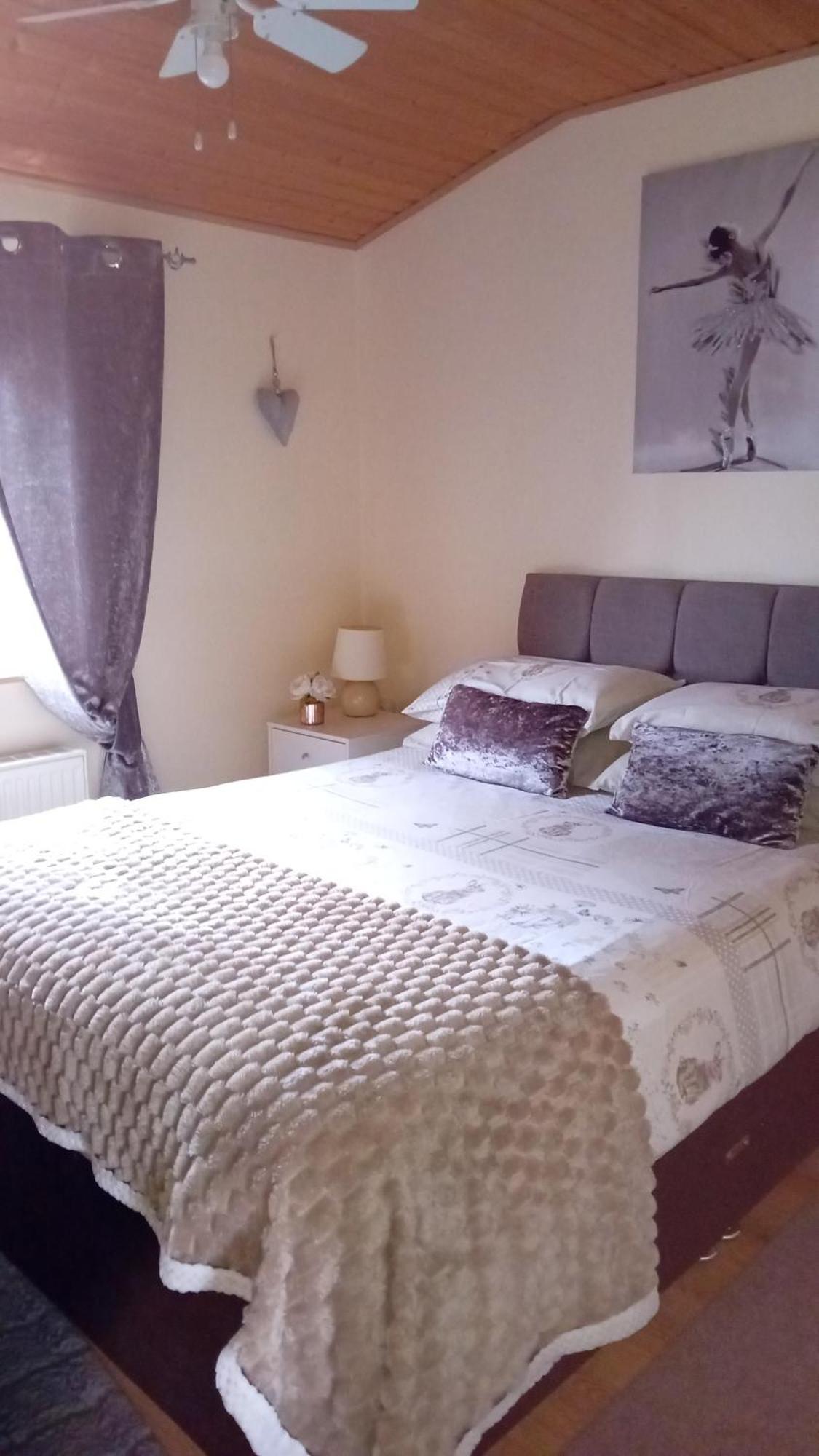 Baytree Lodge At Three Lochs Holiday Park, New Ask About Our Packages Birthday ,Anniversary,Family,Pamper Packages Available Balminnoch Luaran gambar